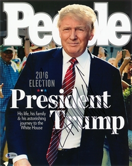 Donald Trump Autographed 11x14 People Magazine Cover Photograph (Beckett)